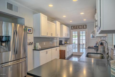 2506 E Pinchot Ave, Phoenix, AZ 85016 photo 8