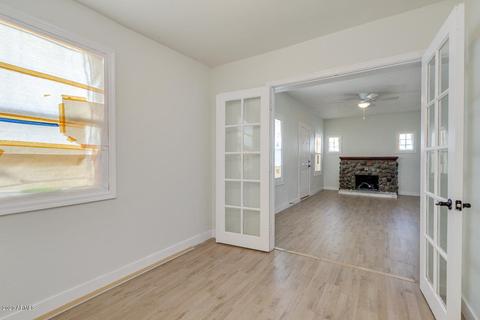 1104 E Taylor St, Phoenix, AZ 85006 photo 22
