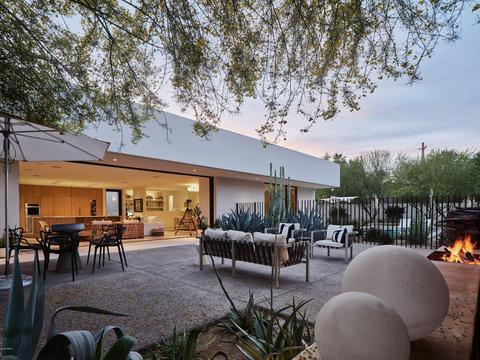 4324 E Marion Way, Phoenix, AZ 85018 photo 1
