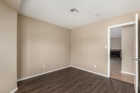 4202 N 79th Dr, Phoenix, AZ 85033 photo 14