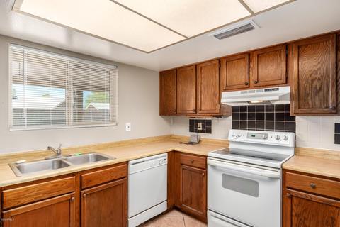 4202 N 79th Dr, Phoenix, AZ 85033 photo 12