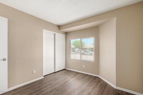 4202 N 79th Dr, Phoenix, AZ 85033 photo 13