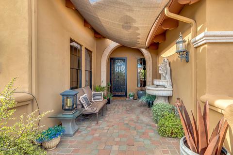 7864 E Stonecliff Cir, Mesa, AZ 85207 photo 4