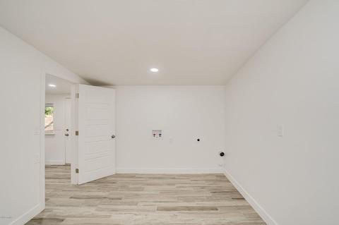 2121 E Aspen Ave, Mesa, AZ 85204 photo 17