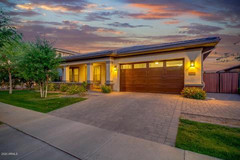 2943 E Austin Dr, Gilbert, AZ 85296 photo 1