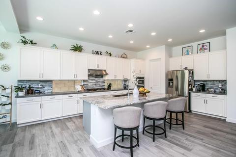 2910 E Spring Wheat Ln, Gilbert, AZ 85296 photo 11