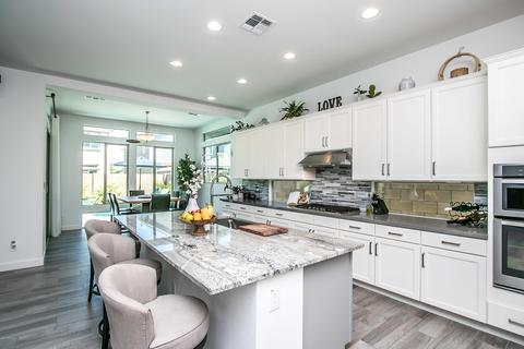 2910 E Spring Wheat Ln, Gilbert, AZ 85296 photo 8