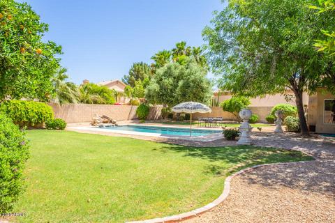 2134 E Victor Rd, Gilbert, AZ 85296 photo 5