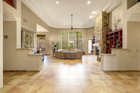 818 E Cathedral Rock Dr, Phoenix, AZ 85048 photo 3