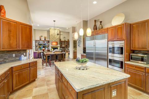 818 E Cathedral Rock Dr, Phoenix, AZ 85048 photo 11