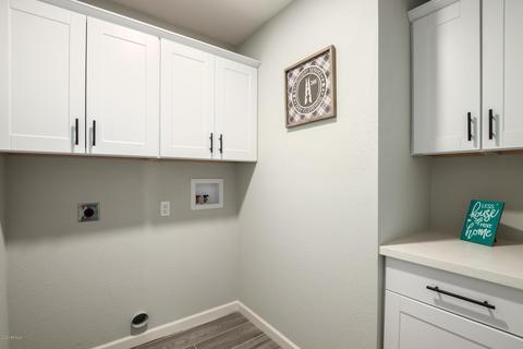 2225 E Laurel Ln, Phoenix, AZ 85028 photo 21