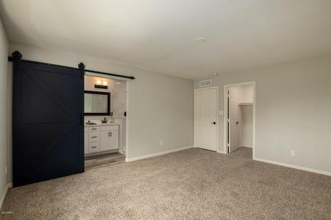 2225 E Laurel Ln, Phoenix, AZ 85028 photo 17