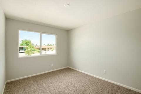 2225 E Laurel Ln, Phoenix, AZ 85028 photo 13