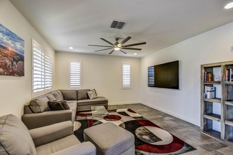 534 E Pasaro Dr, Phoenix, AZ 85085 photo 25