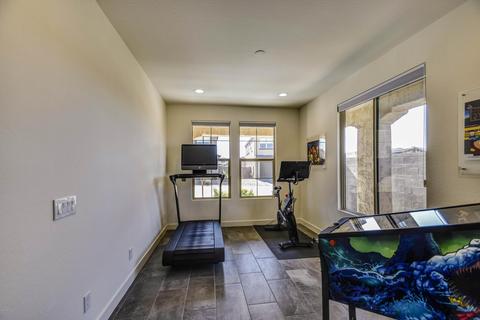 534 E Pasaro Dr, Phoenix, AZ 85085 photo 12