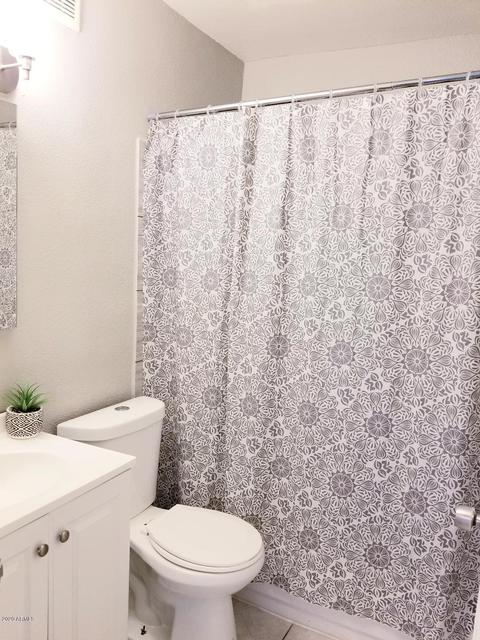 2017 N 35th Dr, Phoenix, AZ 85009 photo 13