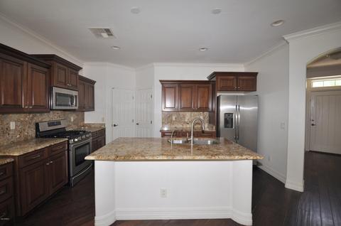 4223 E Vaughn Ave, Gilbert, AZ 85234 photo 4