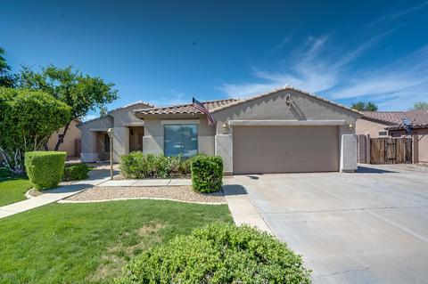 2482 E Pony Ln, Gilbert, AZ 85295 photo 1