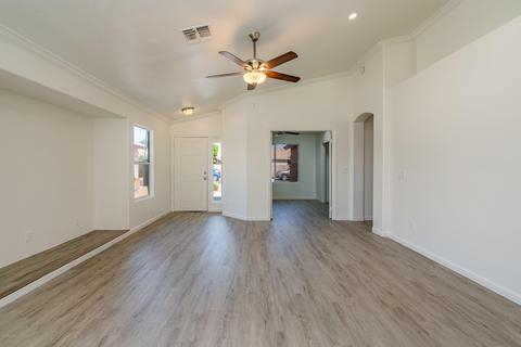 1652 S Oak St, Gilbert, AZ 85233 photo 5