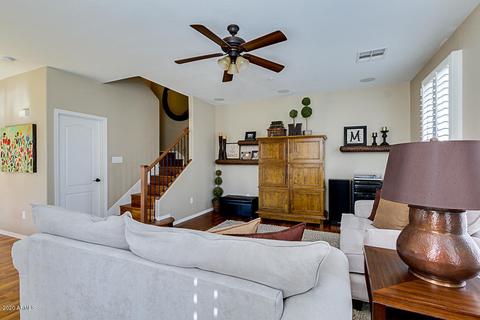 1676 E Bridgeport Pkwy, Gilbert, AZ 85295 photo 8