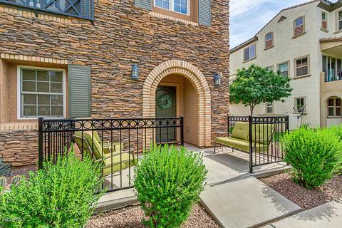 1676 E Bridgeport Pkwy, Gilbert, AZ 85295 photo 3
