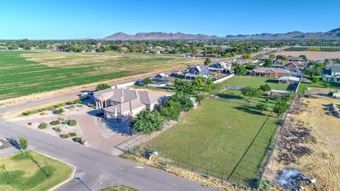 17933 E Sanoque Blvd, Gilbert, AZ 85298 photo 8