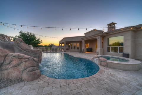 17933 E Sanoque Blvd, Gilbert, AZ 85298 photo 1