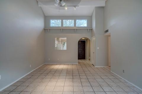 832 E Orange Dr, Phoenix, AZ 85014 photo 4