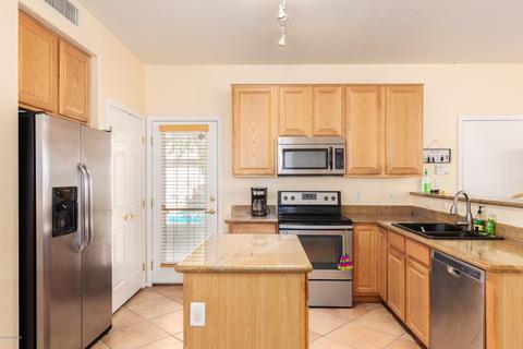 8753 E Kiva Ave, Mesa, AZ 85209 photo 10