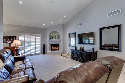 1142 E Douglas Ave, Gilbert, AZ 85234 photo 4