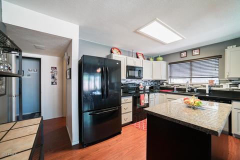 4034 E Pinto Ln, Phoenix, AZ 85050 photo 11