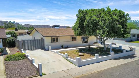 409 E Desert Dr, Phoenix, AZ 85042 photo 2