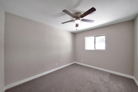 409 E Desert Dr, Phoenix, AZ 85042 photo 43