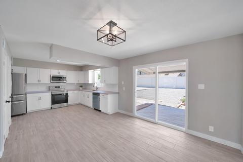 409 E Desert Dr, Phoenix, AZ 85042 photo 23