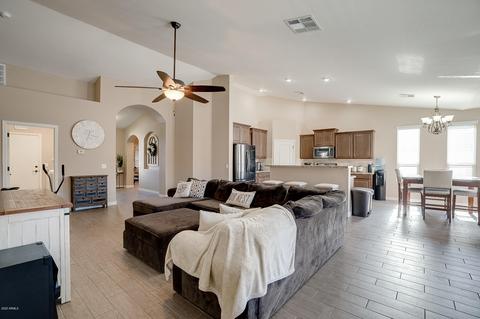 11526 E Sable Ave, Mesa, AZ 85212 photo 3