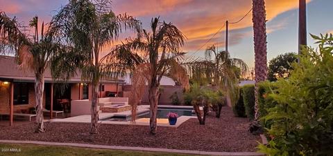 744 E Winter Dr, Phoenix, AZ 85020 photo 1