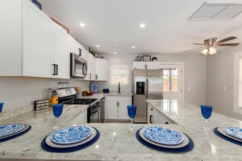 1656 E Mitchell Dr, Phoenix, AZ 85016 photo 8