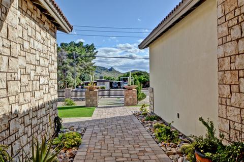 1520 E Grovers Ave, Phoenix, AZ 85022 photo 9