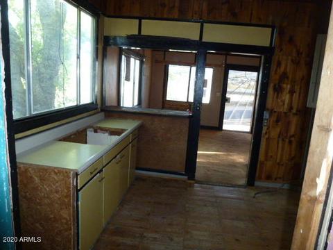 548 W Canyon St, Globe, AZ 85501 photo 5