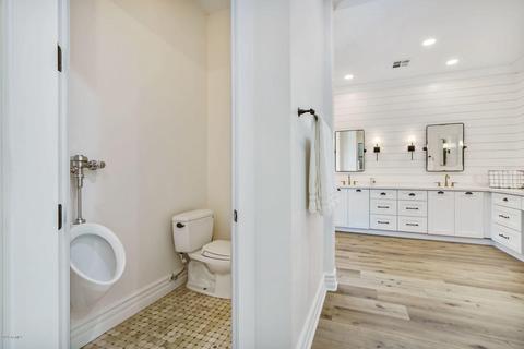 2530 E Vaughn Ct, Gilbert, AZ 85234 photo 34
