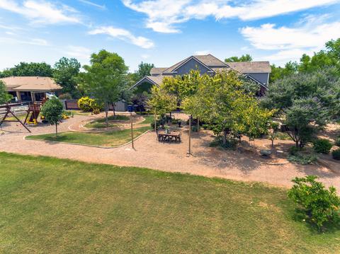 2530 E Vaughn Ct, Gilbert, AZ 85234 photo 58