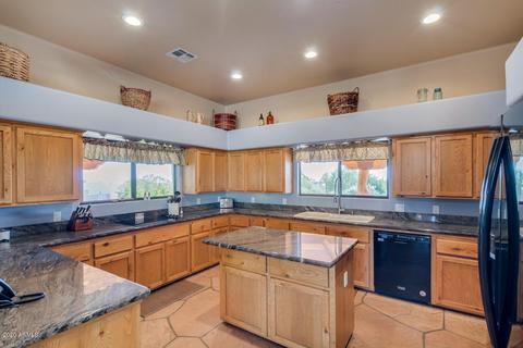 5438 E Cody St, Apache Junction, AZ 85119 photo 16