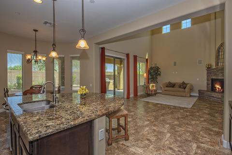 3706 E Cat Balue Dr, Phoenix, AZ 85050 photo 14