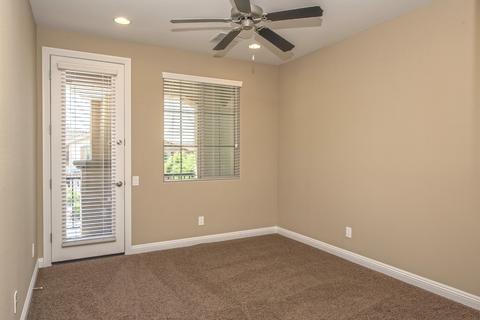 3706 E Cat Balue Dr, Phoenix, AZ 85050 photo 30