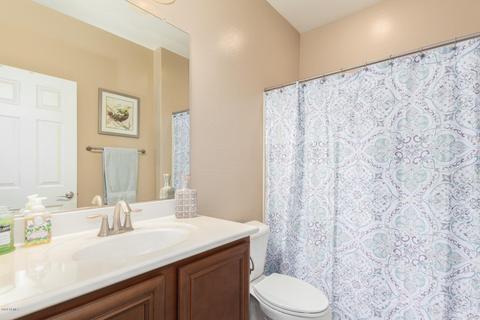 2184 E Indian Wells Dr, Gilbert, AZ 85298 photo 9