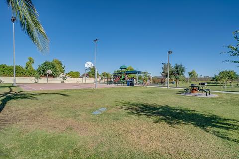2467 E Manhatton Dr, Tempe, AZ 85282 photo 32