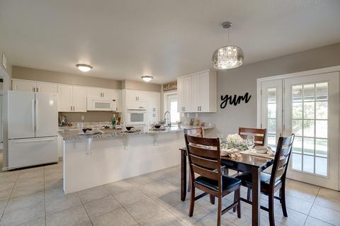 2467 E Manhatton Dr, Tempe, AZ 85282 photo 11