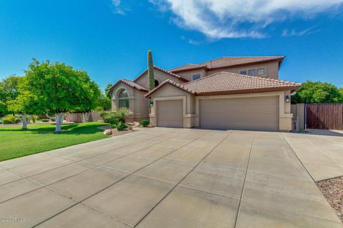 4324 E Fox Cir, Mesa, AZ 85205 photo 2