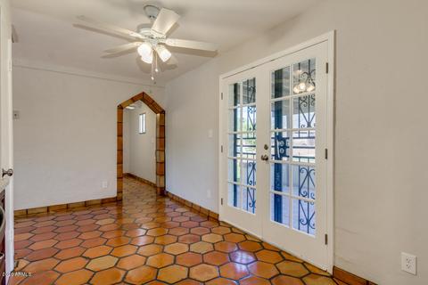 807 E Desert Dr S, Phoenix, AZ 85042 photo 21