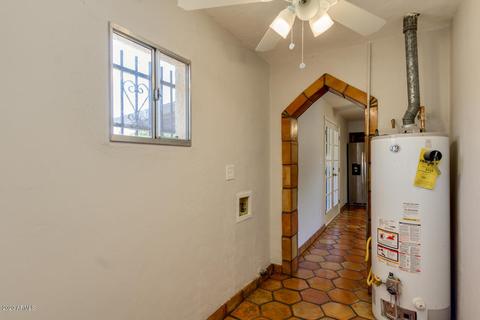 807 E Desert Dr S, Phoenix, AZ 85042 photo 32